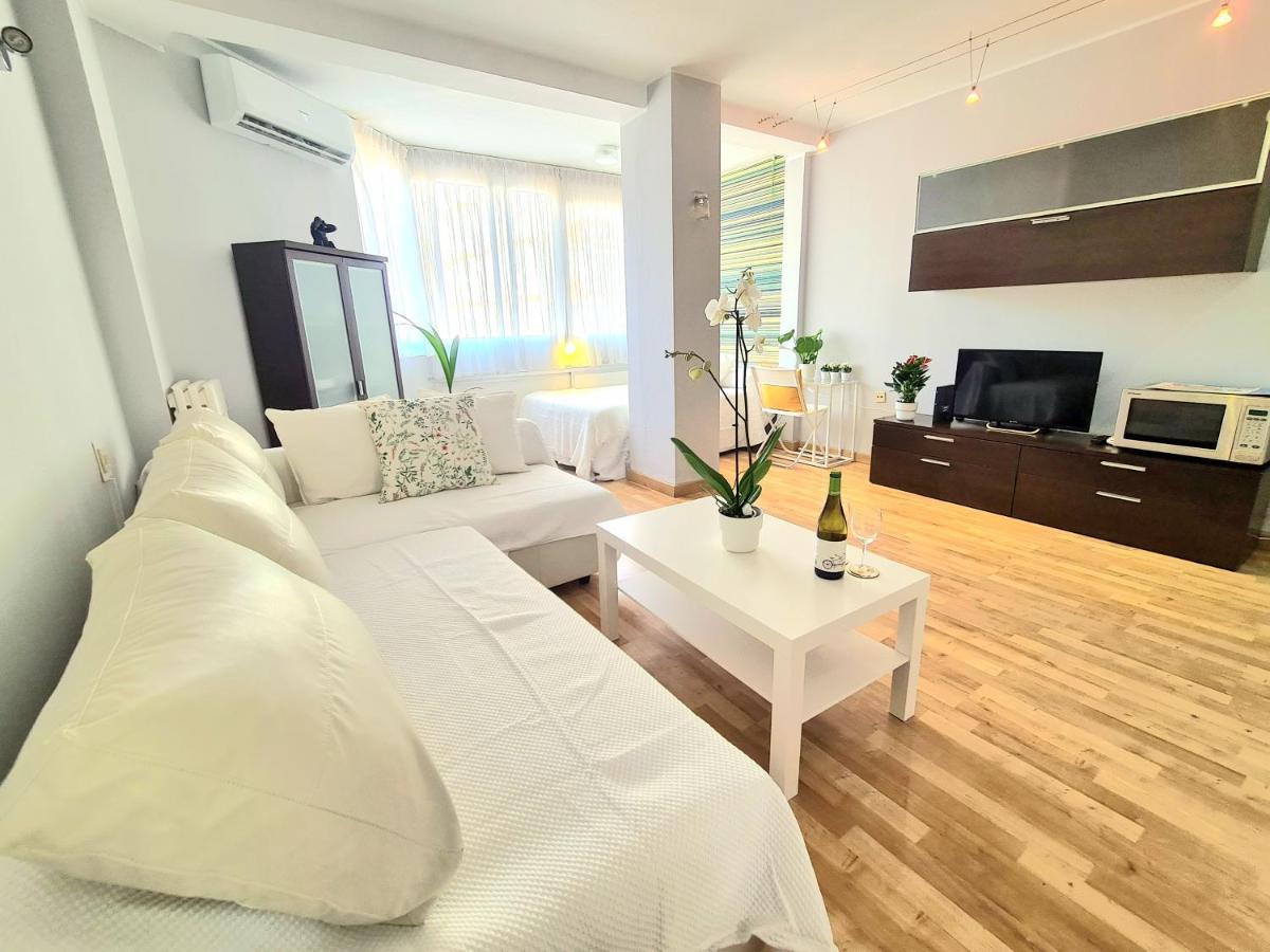 Aa Guest - El Mono De Torre Del Mar Eco Apartment Eksteriør billede