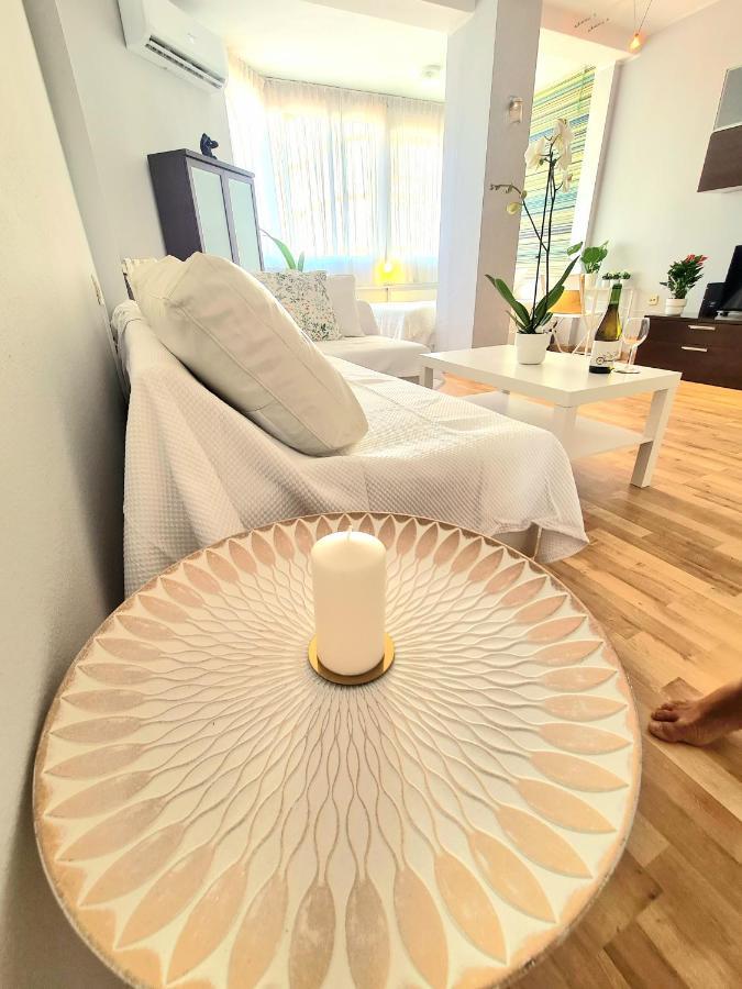 Aa Guest - El Mono De Torre Del Mar Eco Apartment Eksteriør billede