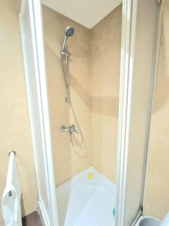 Aa Guest - El Mono De Torre Del Mar Eco Apartment Eksteriør billede